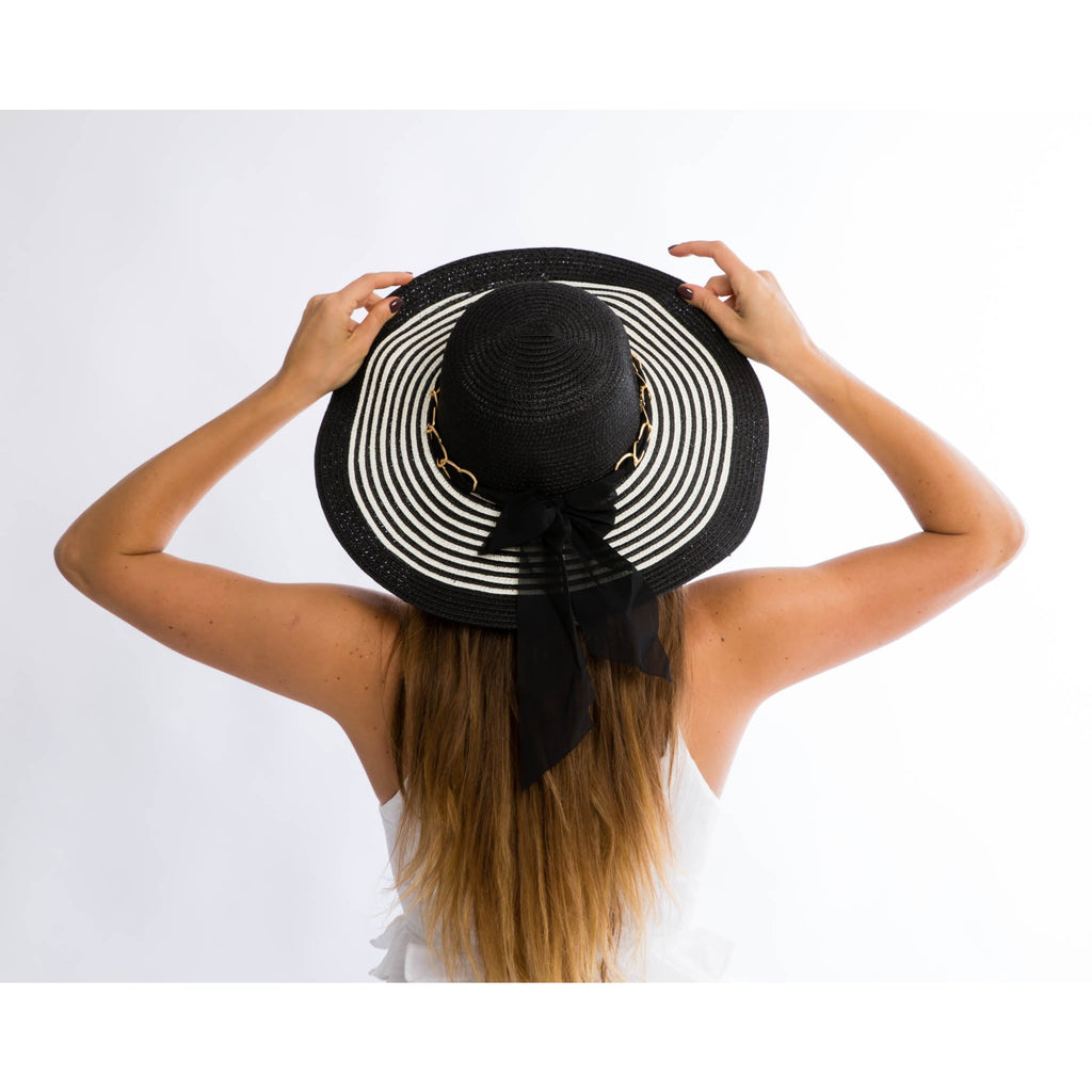https://bridesmaidsworld.com/cdn/shop/products/custom-bride-squad-floppy-sun-hats-555_1024x1024.jpg?v=1651504708